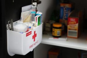 Erste-Hilfe-Box
