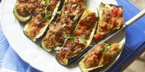 Gefüllte Zucchini